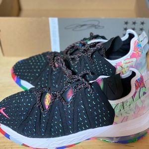 Nike LeBron 18 GS James Gang Youth4.5